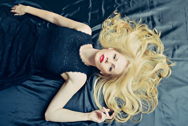 dame blond haar